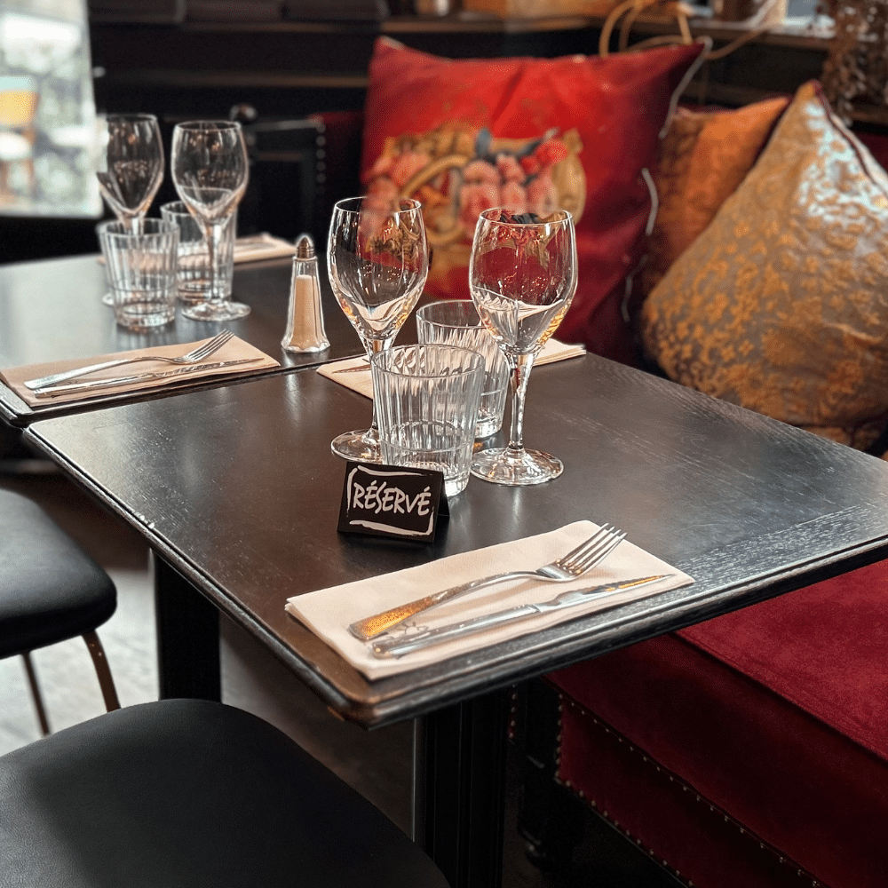 réserver table brasserie RITA Paris18